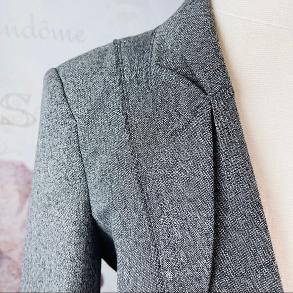 White House Black Market tailored jacket flare hips Size 6 - Picture 2 of 13